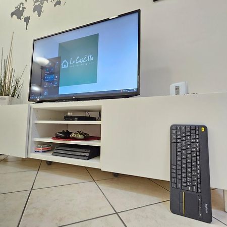 La Casetta Bilocale Centrale Con Terrazza Parkfree Wifi Minipc Ps4 Ac Ези Экстерьер фото