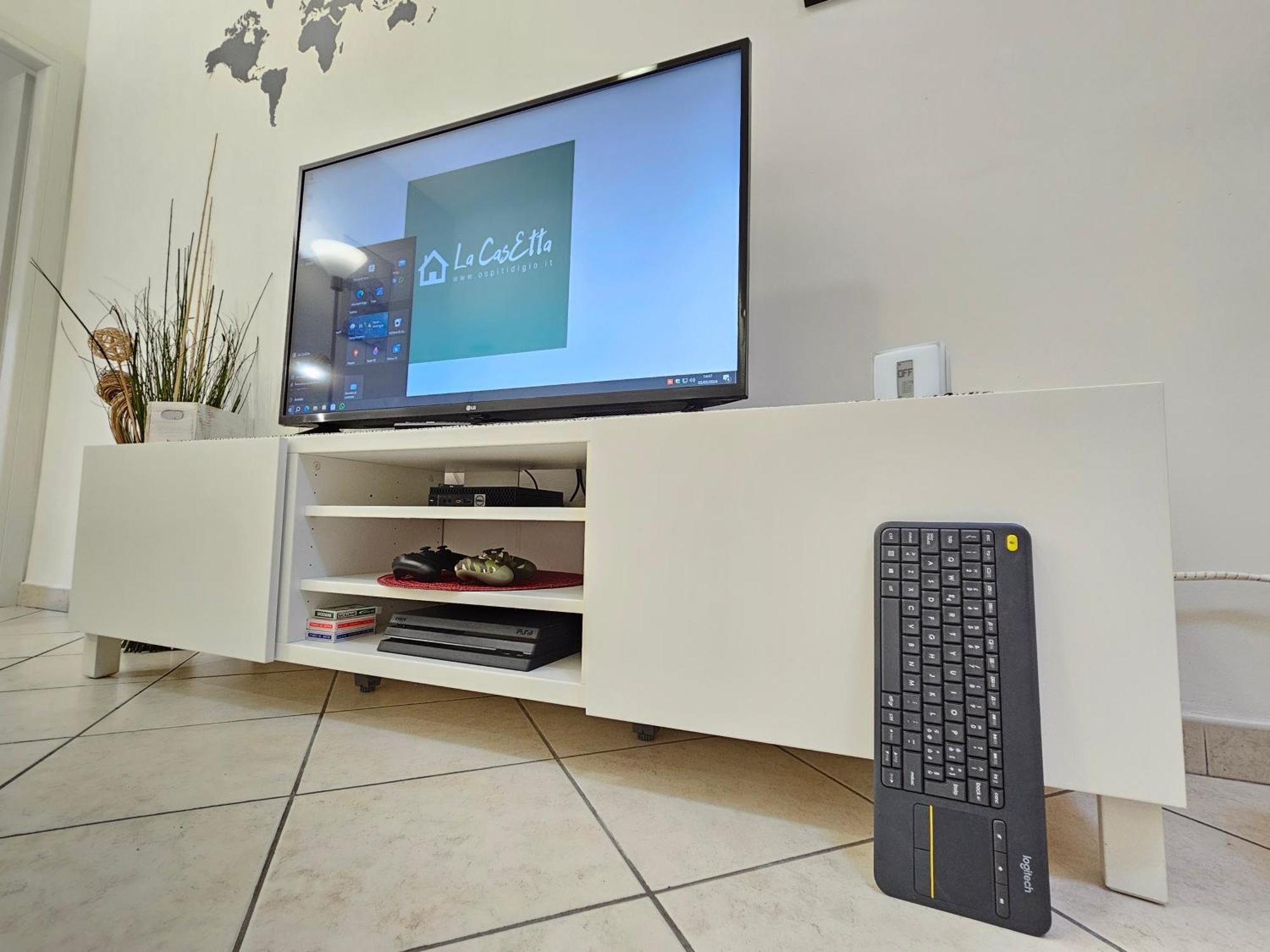 La Casetta Bilocale Centrale Con Terrazza Parkfree Wifi Minipc Ps4 Ac Ези Экстерьер фото